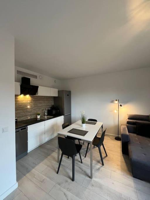New Apartment Old Town -6 People - 200M Town Hall Wroclaw Ngoại thất bức ảnh